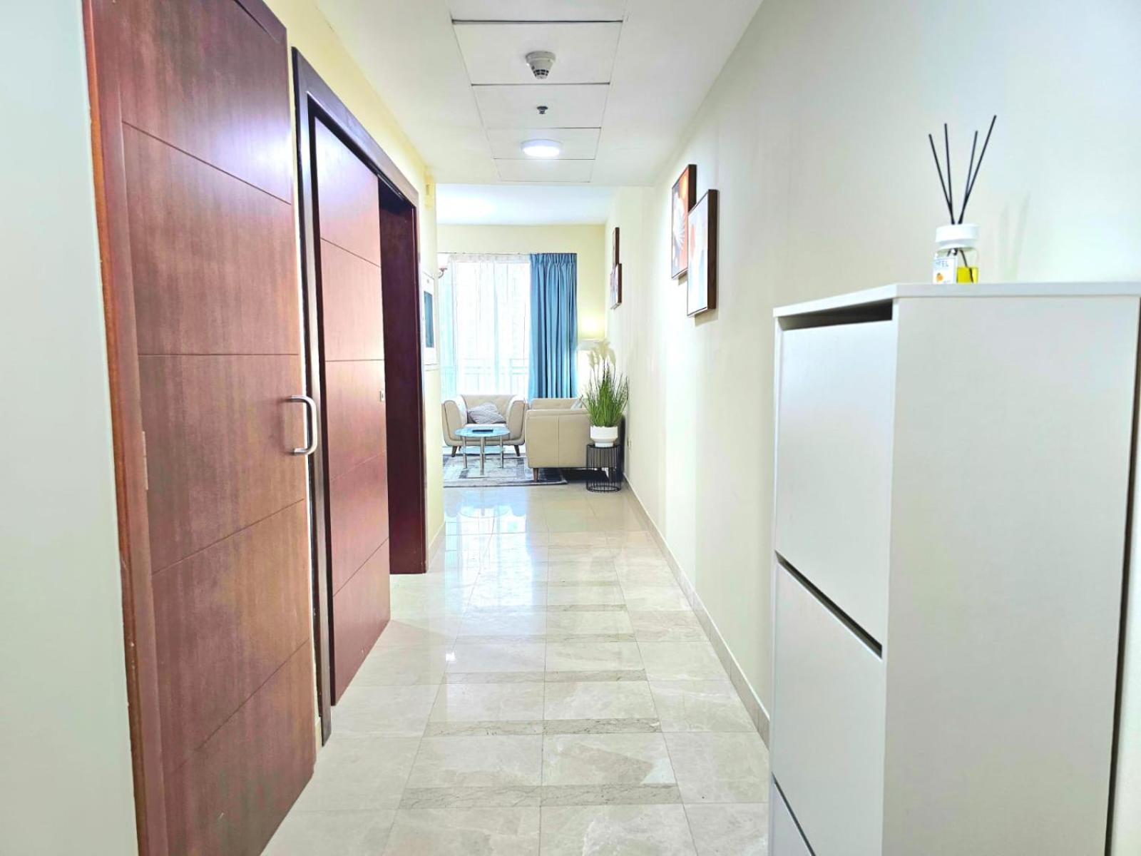 Trinity Holiday Homes - Standpoint Tower Downtown Dubaj Zewnętrze zdjęcie