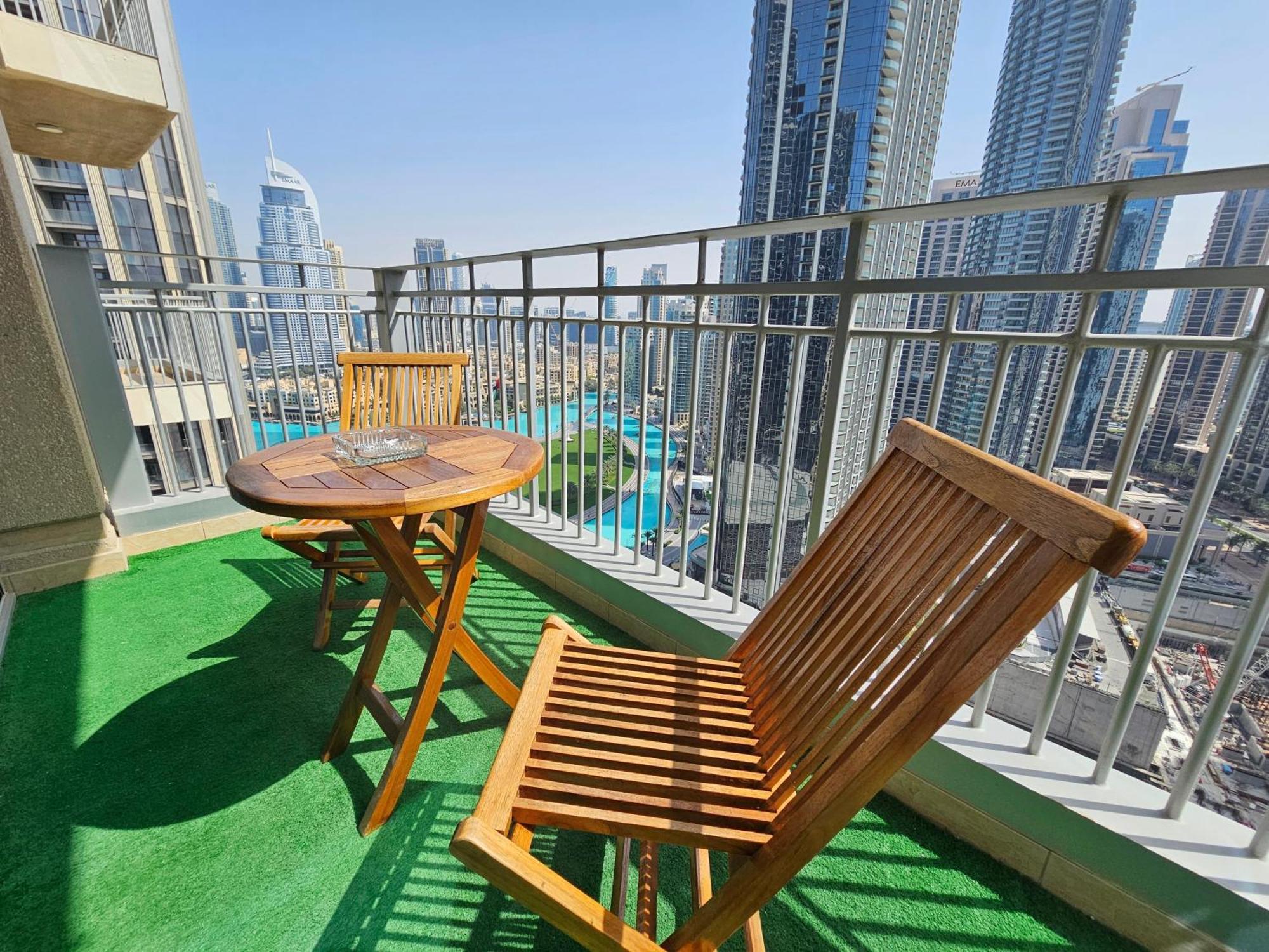 Trinity Holiday Homes - Standpoint Tower Downtown Dubaj Zewnętrze zdjęcie