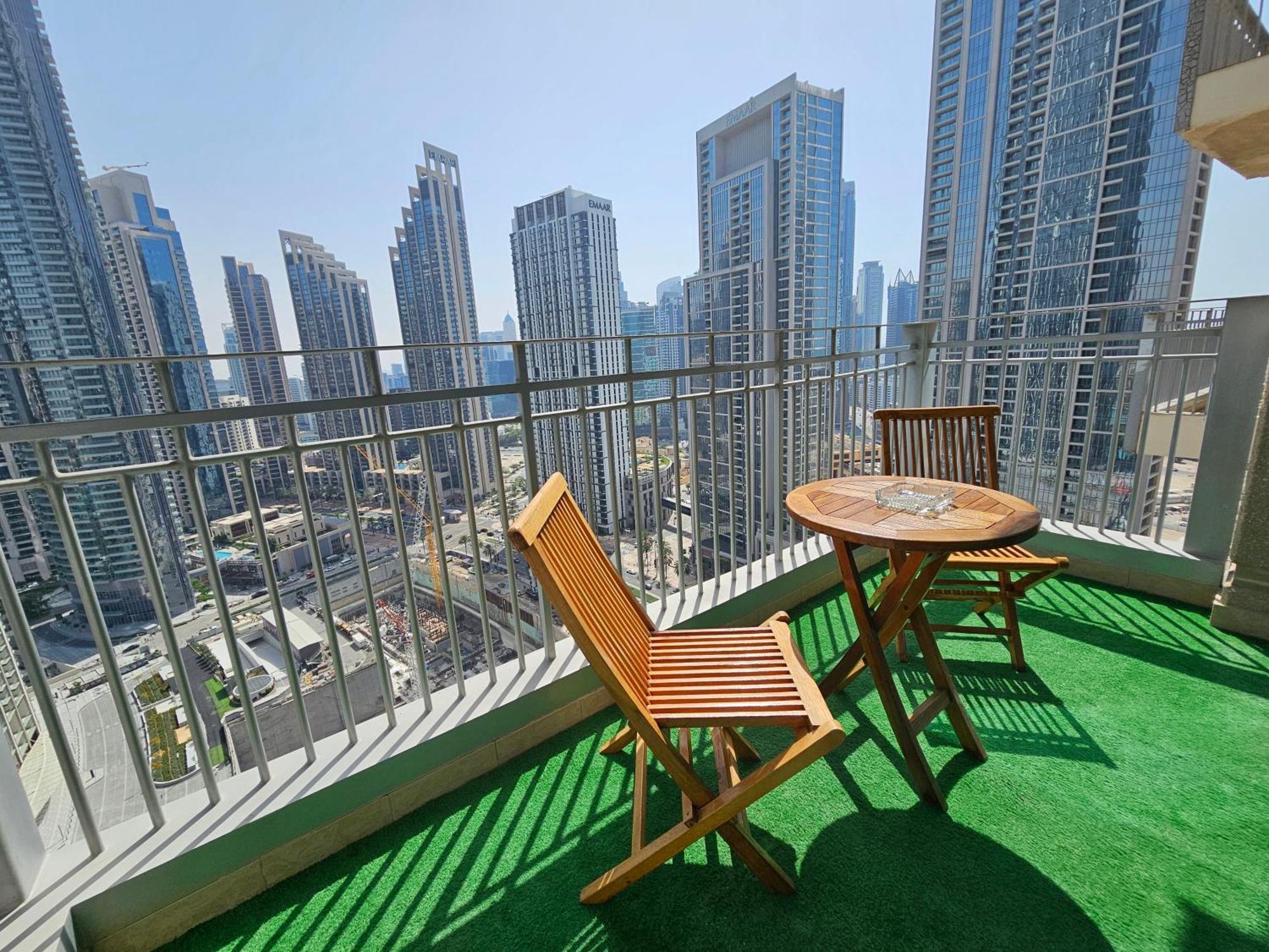 Trinity Holiday Homes - Standpoint Tower Downtown Dubaj Zewnętrze zdjęcie