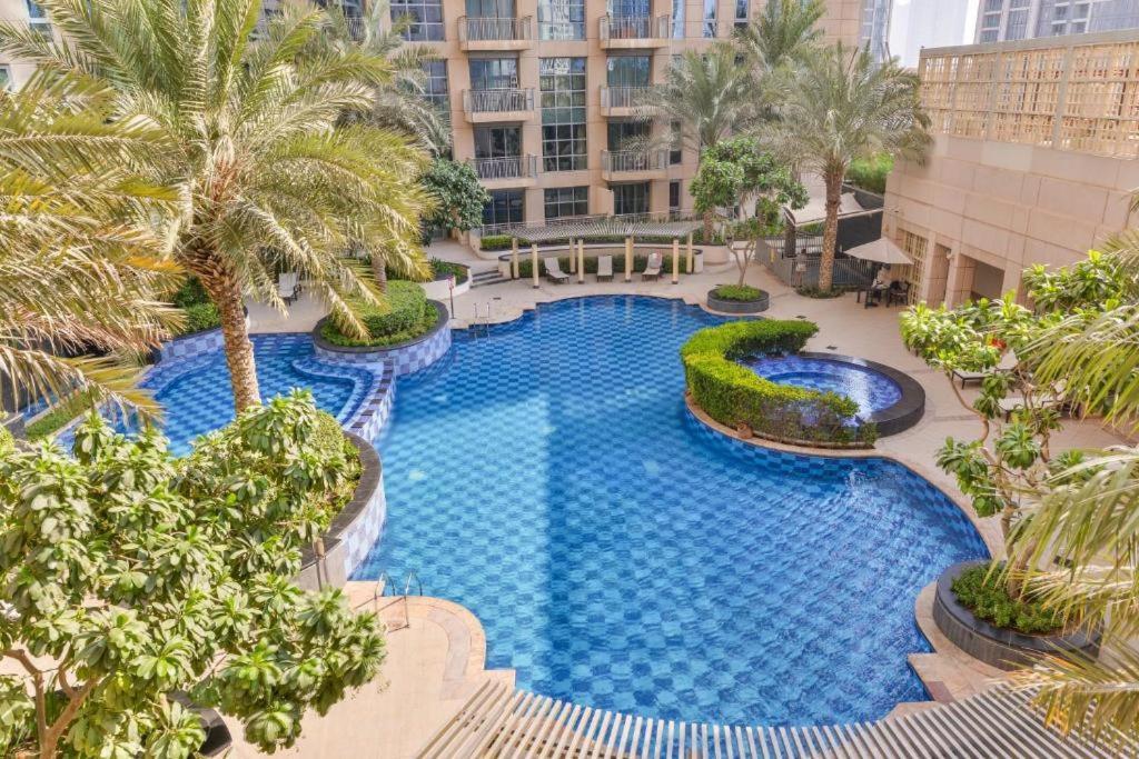 Trinity Holiday Homes - Standpoint Tower Downtown Dubaj Zewnętrze zdjęcie